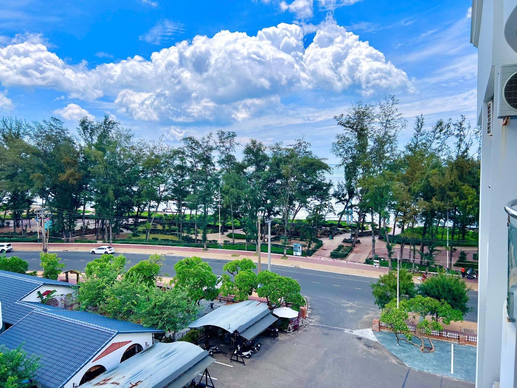 فندق Khach San Binh Minh بهان ثيت المظهر الخارجي الصورة